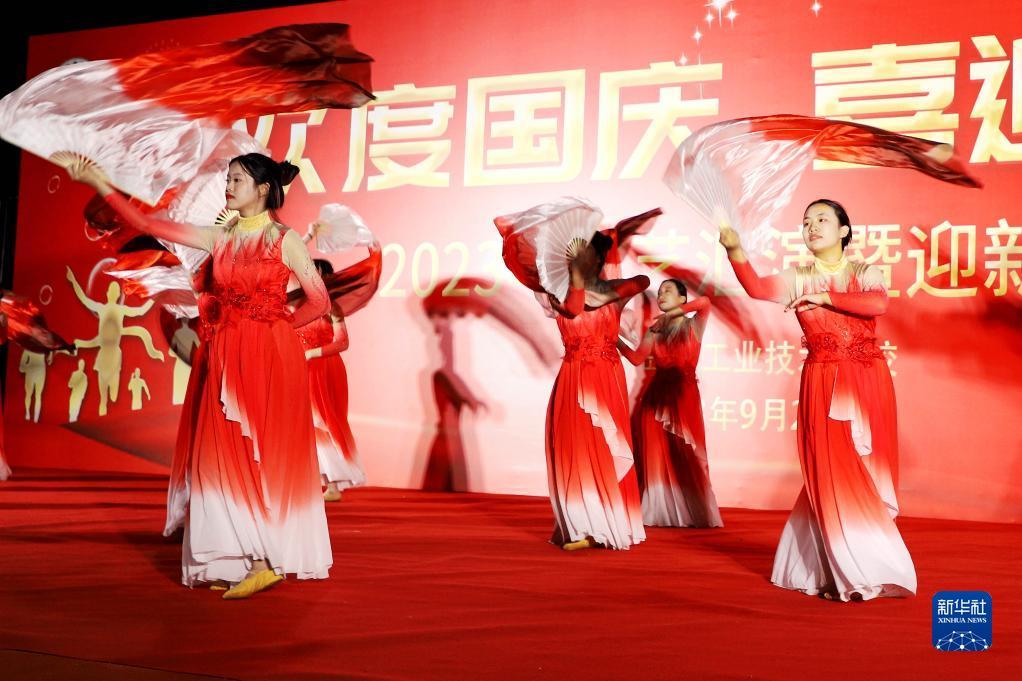 威尼斯8881366